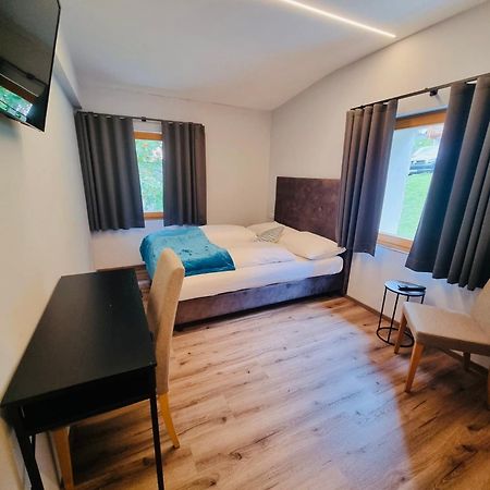 Glacier Rock Guesthouse 索尔达 外观 照片