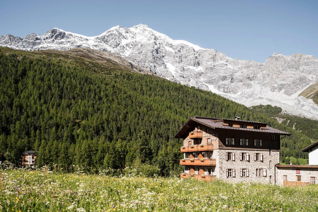 Glacier Rock Guesthouse 索尔达 外观 照片