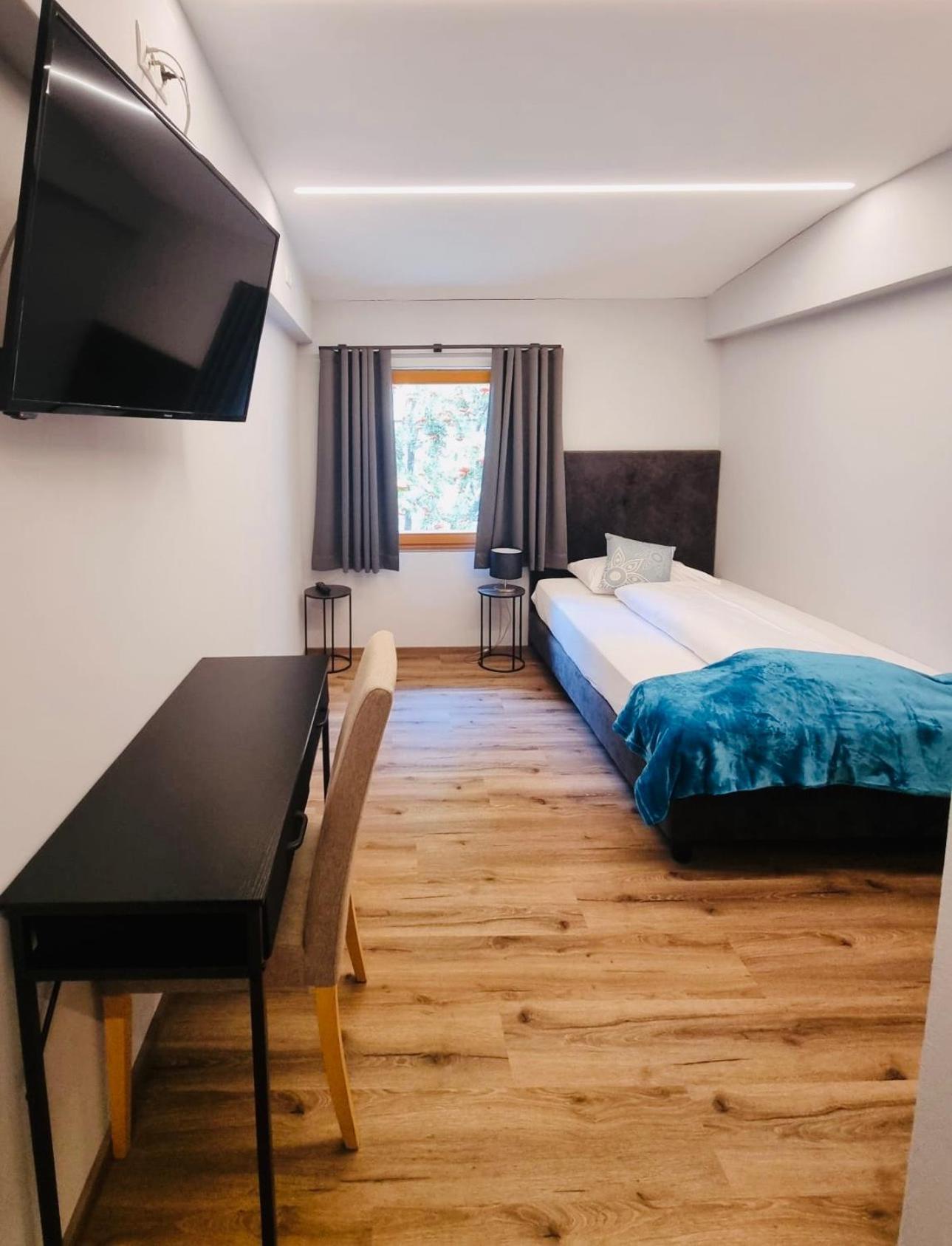 Glacier Rock Guesthouse 索尔达 外观 照片