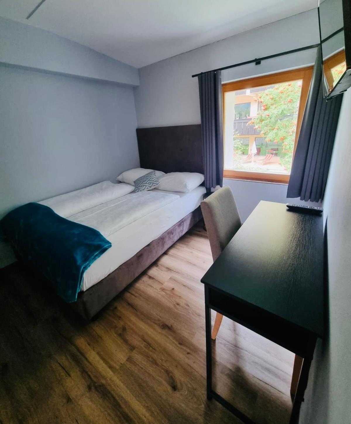 Glacier Rock Guesthouse 索尔达 外观 照片